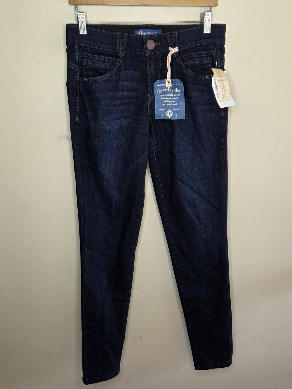 NWT Democracy Dark Wash Stretch Skinny Jeans Size 6